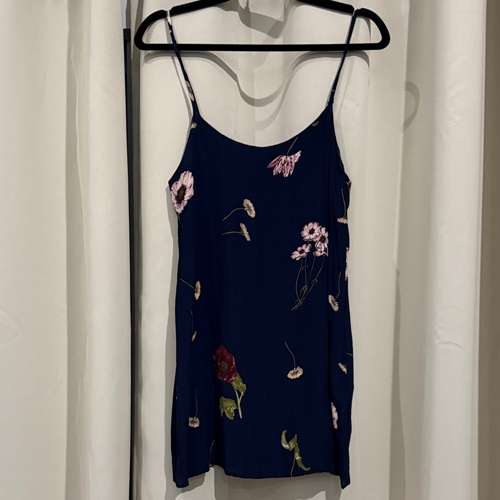 Reformation Floral Navy Mini Dress Size 6 Preloved Tag cut out
